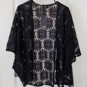 S/M black sunflower kimono